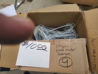 White Metal Hangers 174pcs $10.00