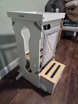 Toddler learning tower