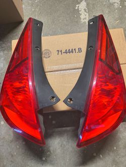 350z stock tail lights