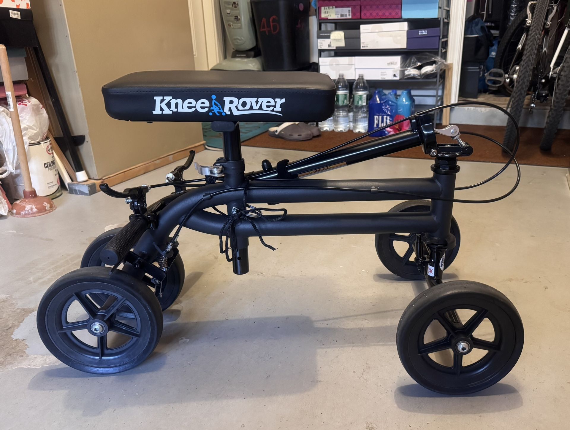 Knee Rover