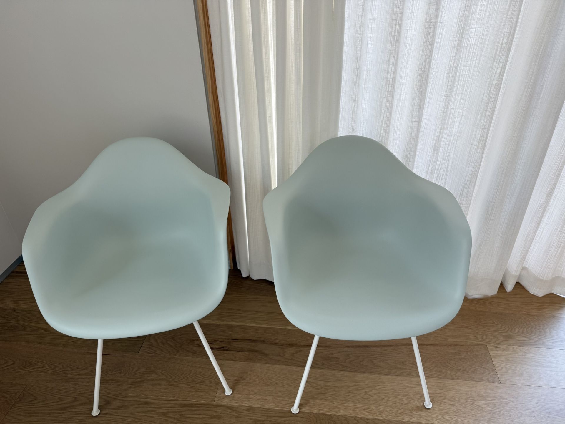 2 Eames Molded Plastic Arm Chair For Sale