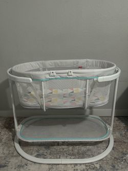 Baby bassinet fisher price bedside bassinet with matress and storage girl boy neutral