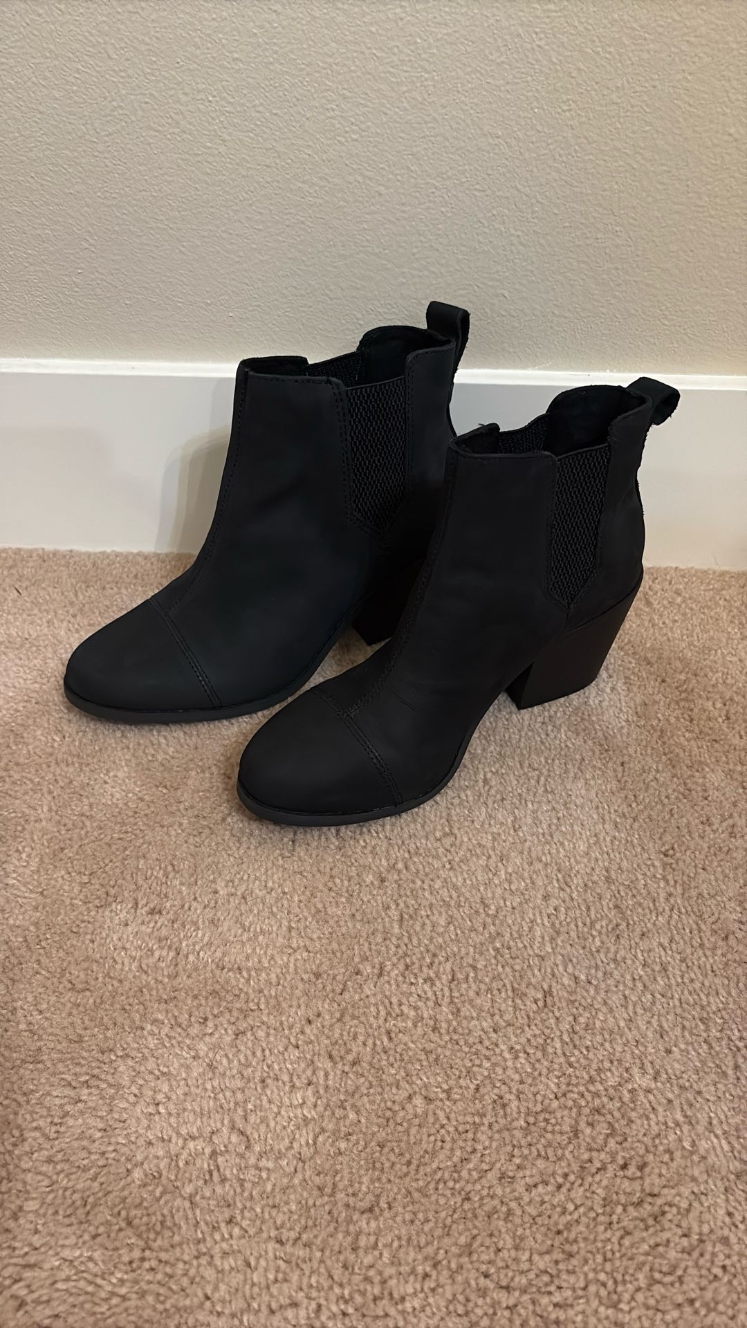 Tom’s Ankle Boots