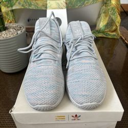 Pw Tennis Hu