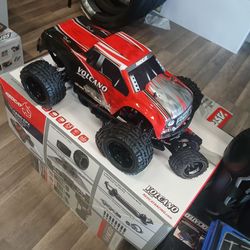 Redcat Racing Volcano EPX RC Monster Truck