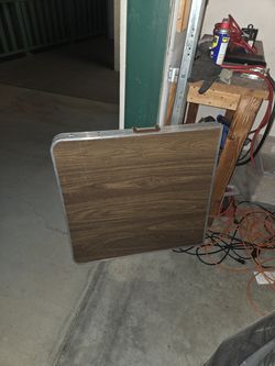 6 ft folding table