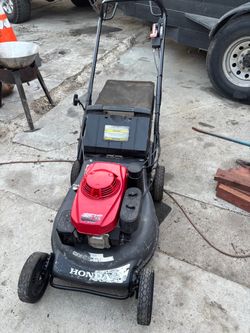 Honda 216 lawn Mower