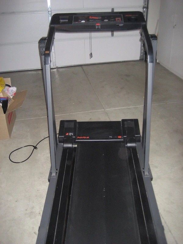 Pro Form Treadmill works great can deliver