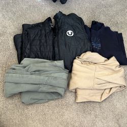 (🔥35-15$ EACH🔥)True Religion Puffer Jacket, Alfani Puffer Vest, Armani Exchange Crewneck, 2 Hoodies