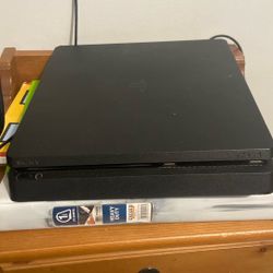 PS4 With 3 Controllers Included