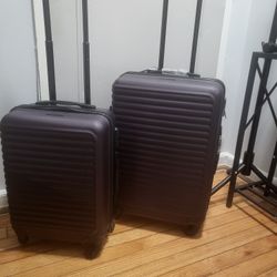 Luggage 🧳🧳- 2 Set