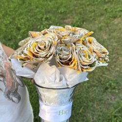 Ribbon Roses Bouquet With Vase And Sash