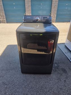 Samsung Black Front-Load Dryer