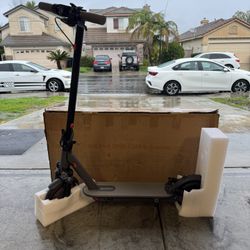 ⚡ VOLPAM SP01 Electric Scooter – Brand New (500W)