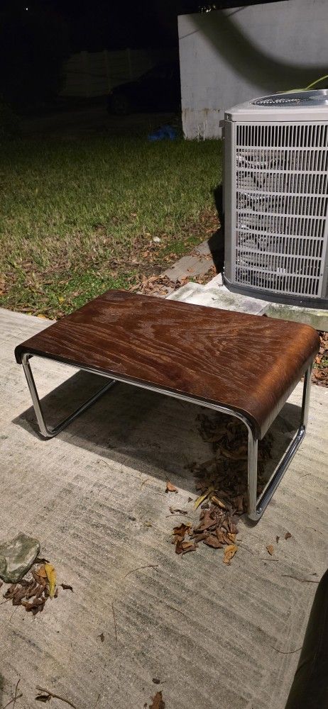 Side Table Urban Outfitters