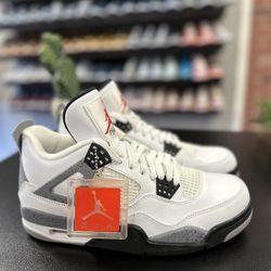 Air Jordan 4 Shoe
