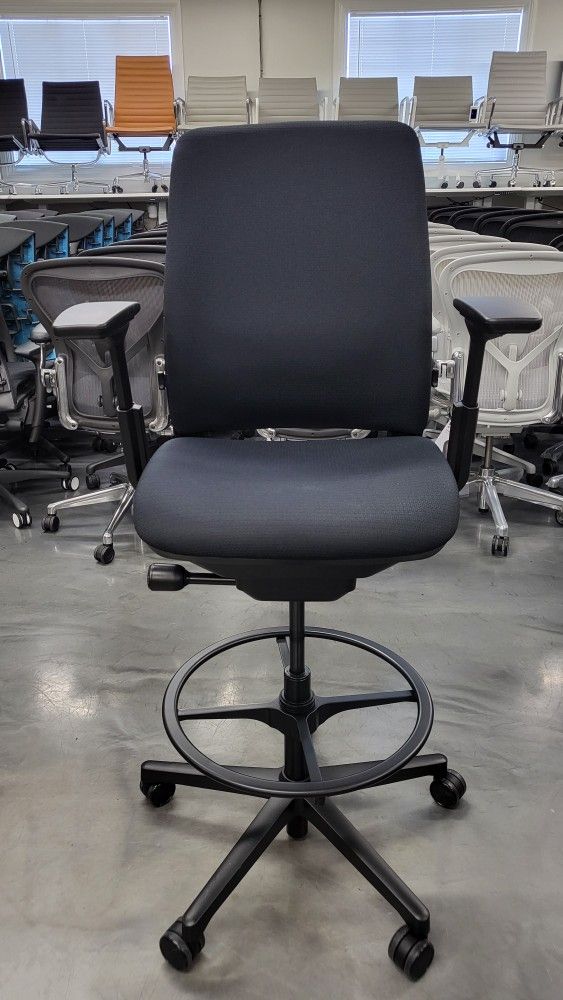 Rarely Used Steelcase Amia Chair