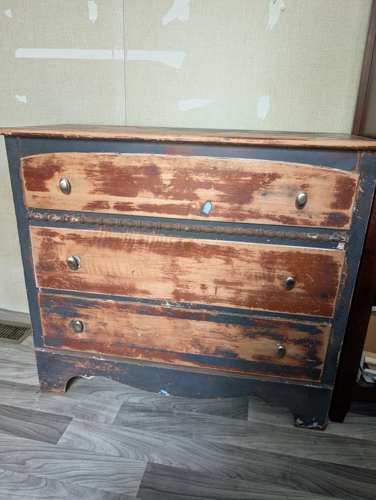 Small Dresser
