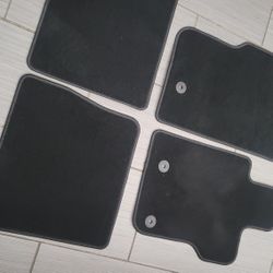 NEW CAR FLOOR MAT ( FORD BRONCO)