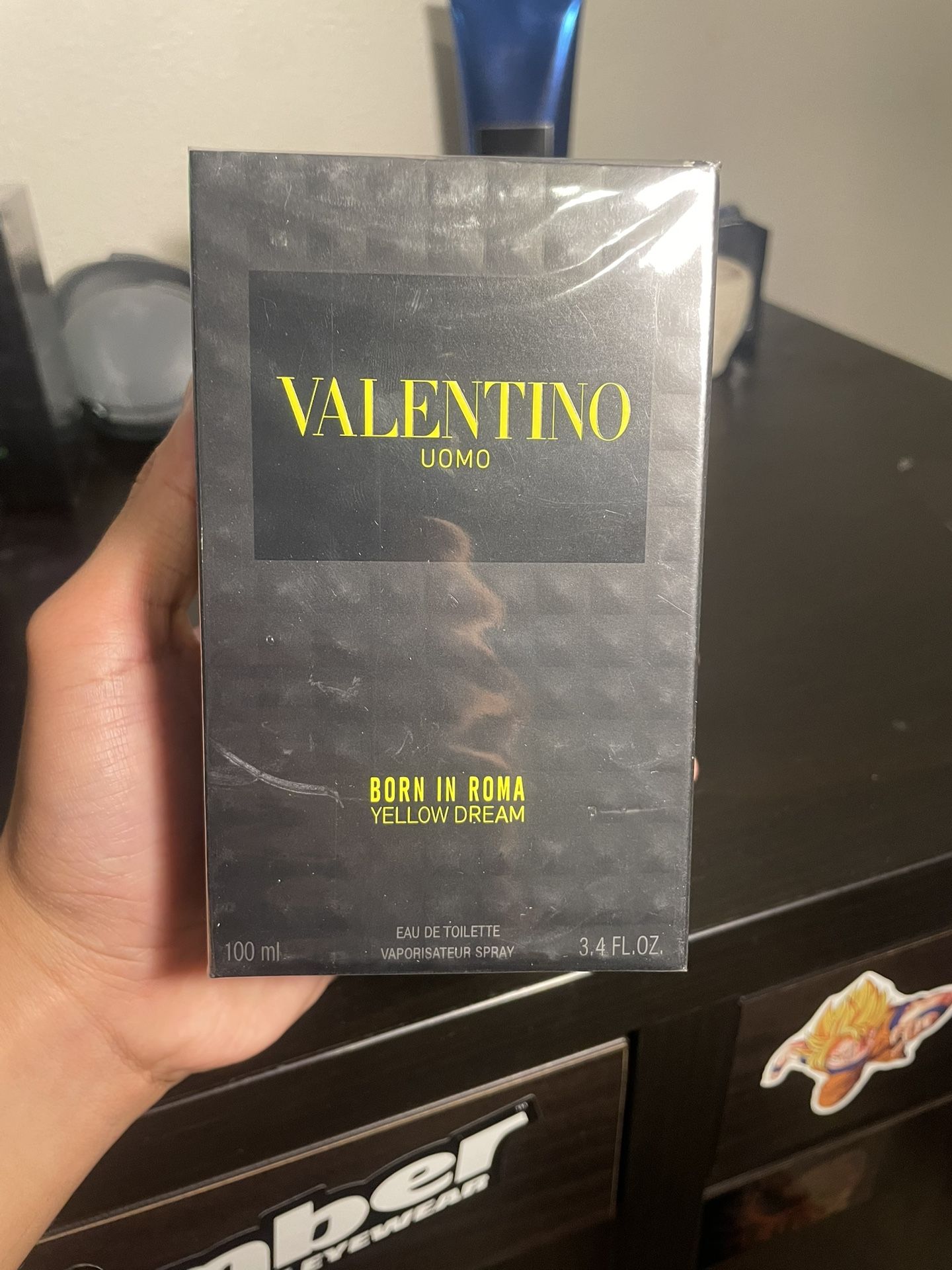 Valentino Yellow Dream OPEN TO OFFERS‼️‼️