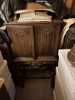 Radio- Vintage Cabinet 