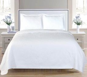 summer bedding set (includes pillowcase and quilt)