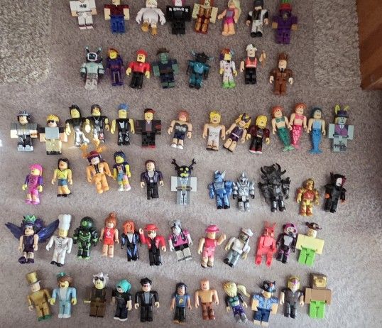 Roblox Toy Bundle (Not Entire Existing Collection)