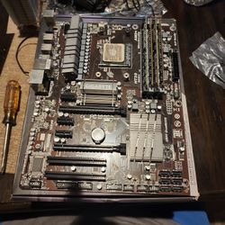 GIGABYTE GA-970A-UD3P DDR3