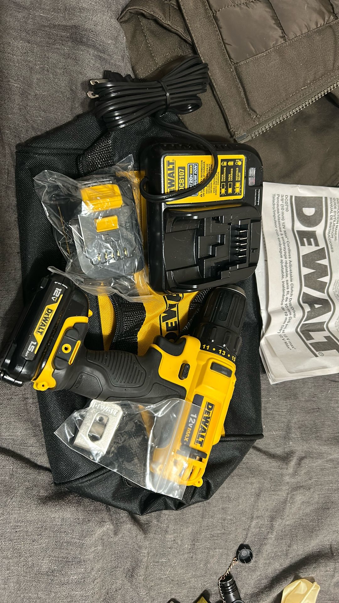 Dewalt 12v Max Lithium Ion Drill Set 