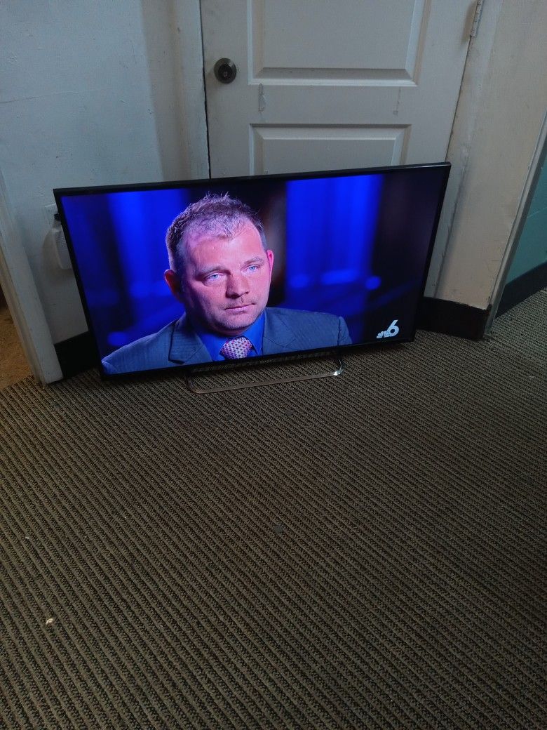 Sony 50 Inches Smart  Kdl 50r550a