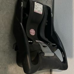 Britax  Car seat, quick detachable attachment