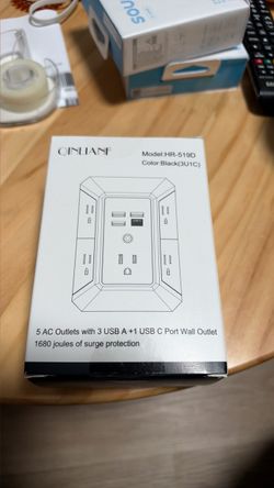 Surge Protector, QINLIANF 5 Outlet Extender with 4 USB Ports(2USB-C)