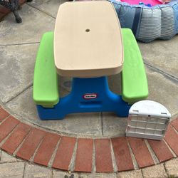 Little Tikes Table