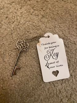 Decorative Skeleton Key Bottle Opener with Tag