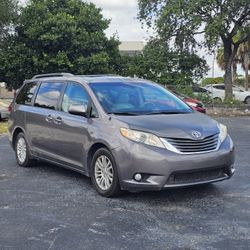 2011 Toyota Sienna