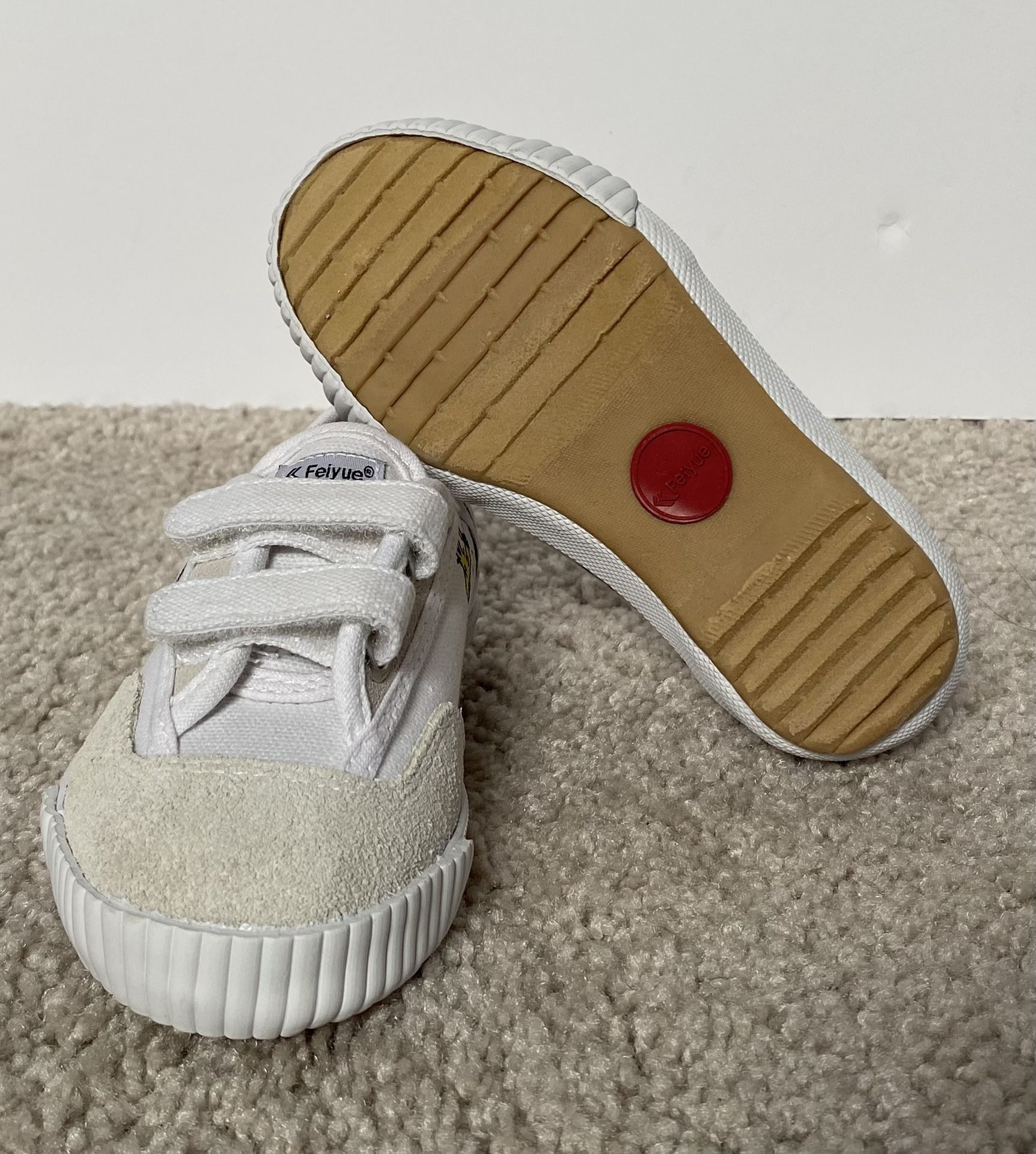 Feiyue De Lo Snoopy EC TL Canvas/Bone Suede.Size 9