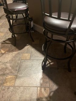 Free Bar Stools (3)