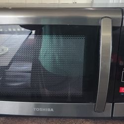 Toshiba .9 Cu/ft