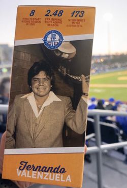 FERNANDO VALENZUELA BOBBLEHEAD / NEW