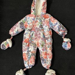 9-12m Floral Baby Girl Snowsuit 74-80cm With Double Zip, Mittens And Foot Warmers