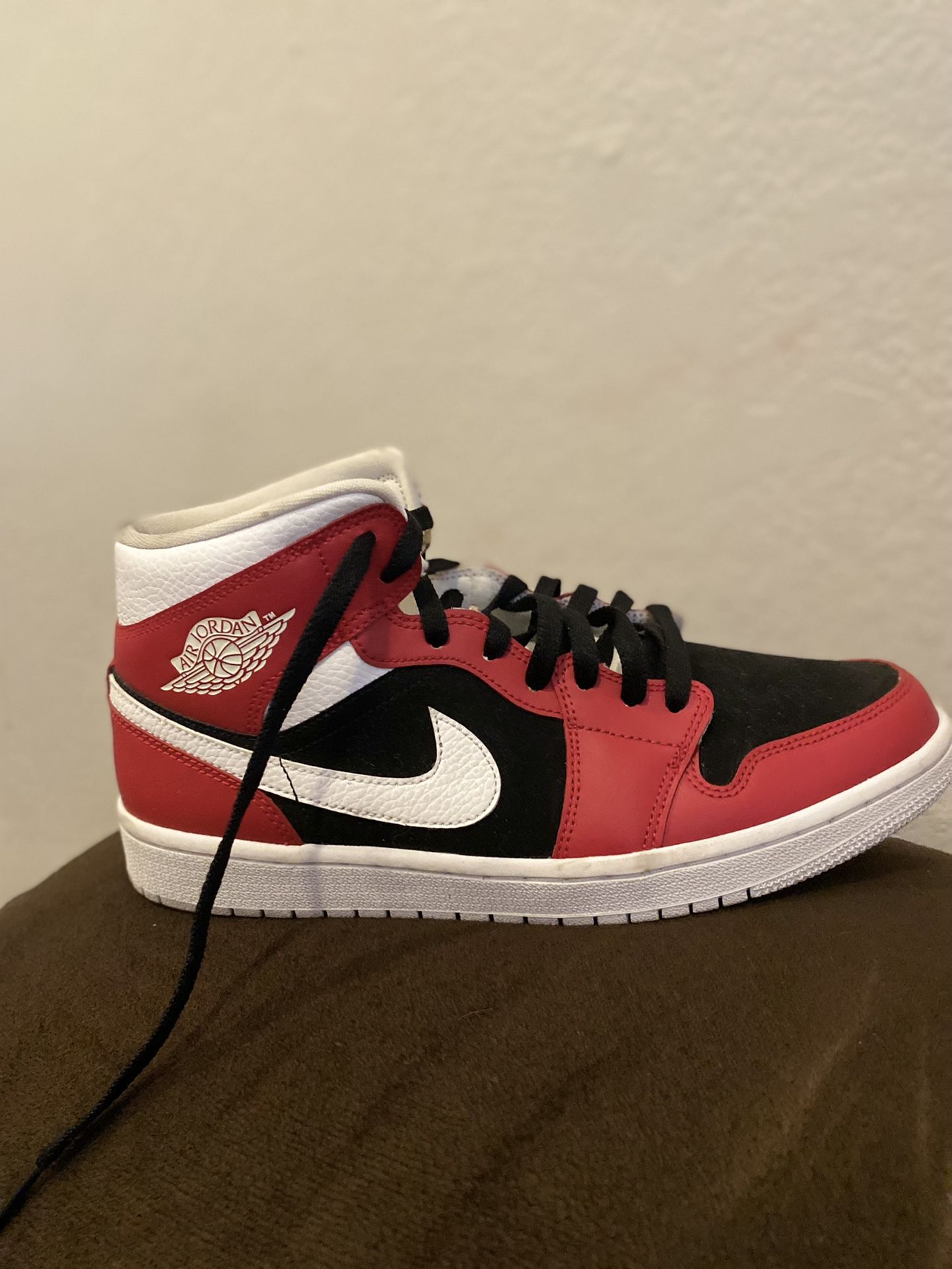 Jordan 1 Womens Size 11