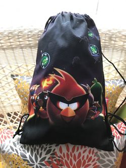 ANGRY BIRDS SLING BACKPACK