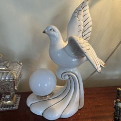 Vintage Porcelain Dove Lamp 