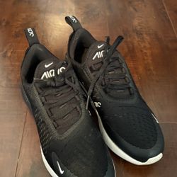 Air 270 Women’s Shoe 