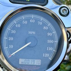 2006 Harley Davidson 883C Custom 