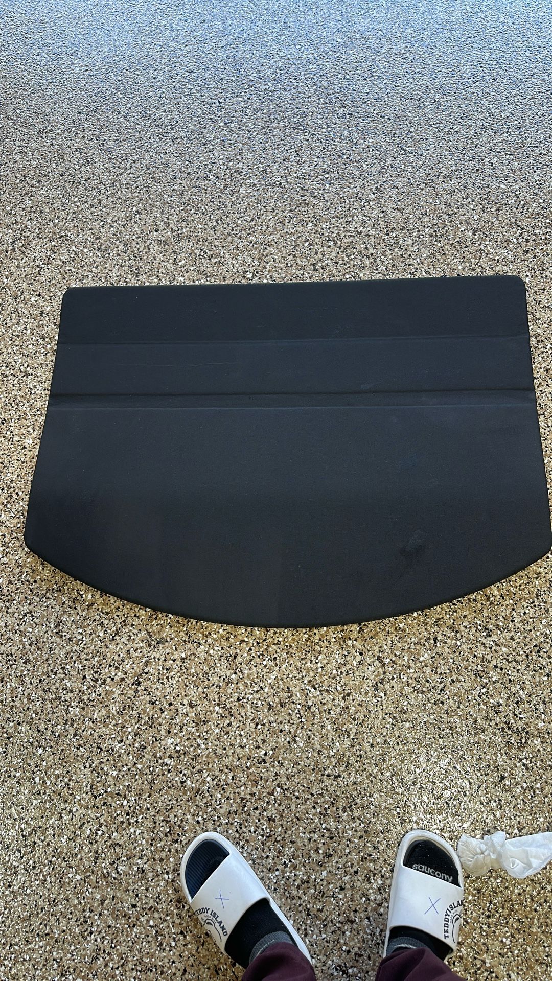Tesla model Y trunk privacy cover