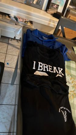 Boys brand size 14/16 $10.00 (3 shirts)