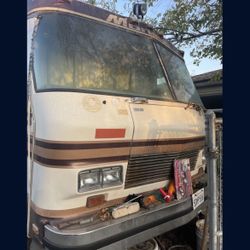 1984 CHEVEROLET MONACO MOTORHOME P-SERIES