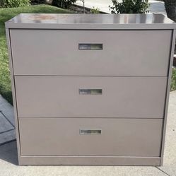 3 Drawers Commercial Filing Cabinet