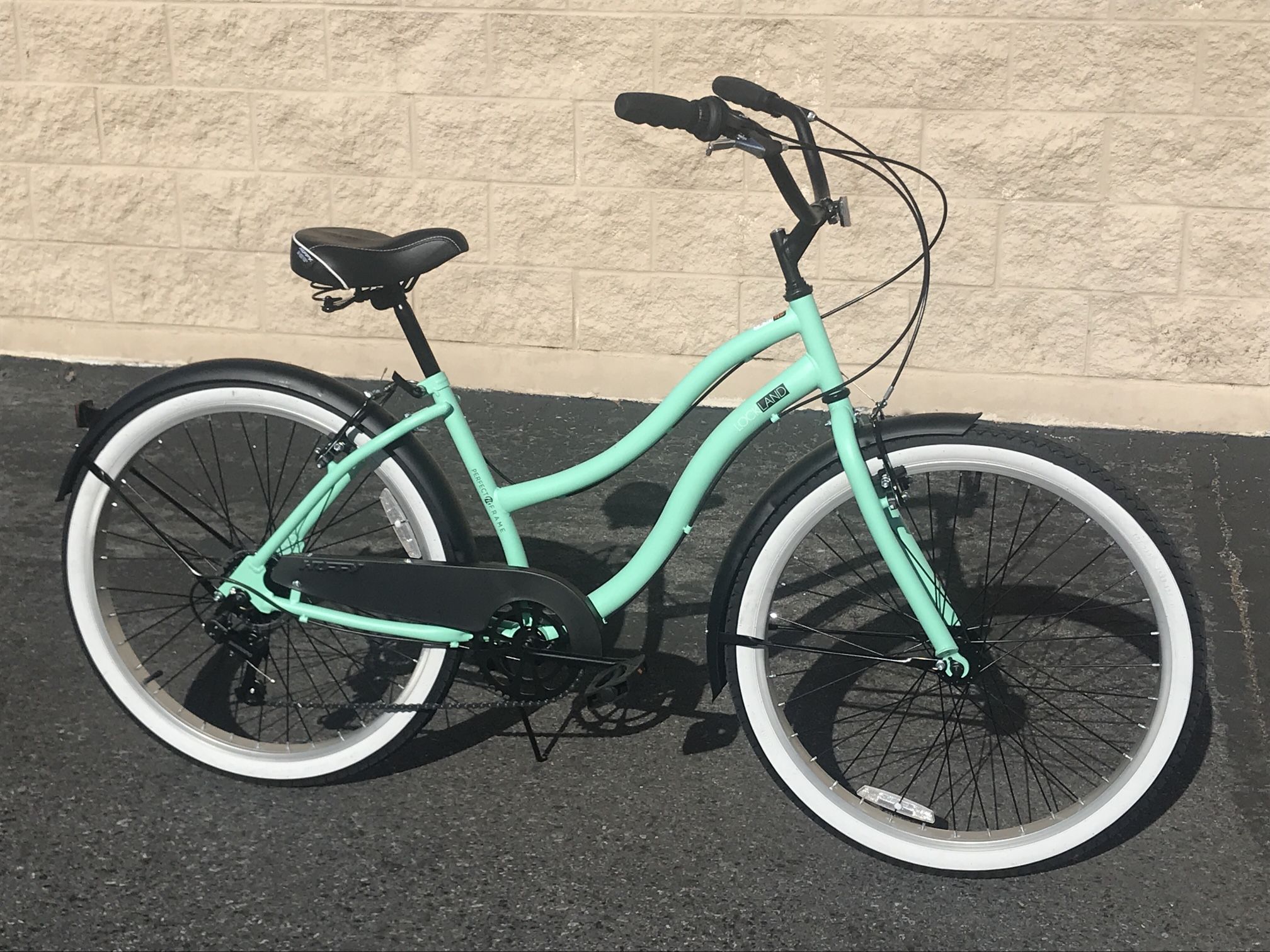 New Bike!!! Women’s 7-speed Beach Cruiser Bicycle, Delivery To Stanford 